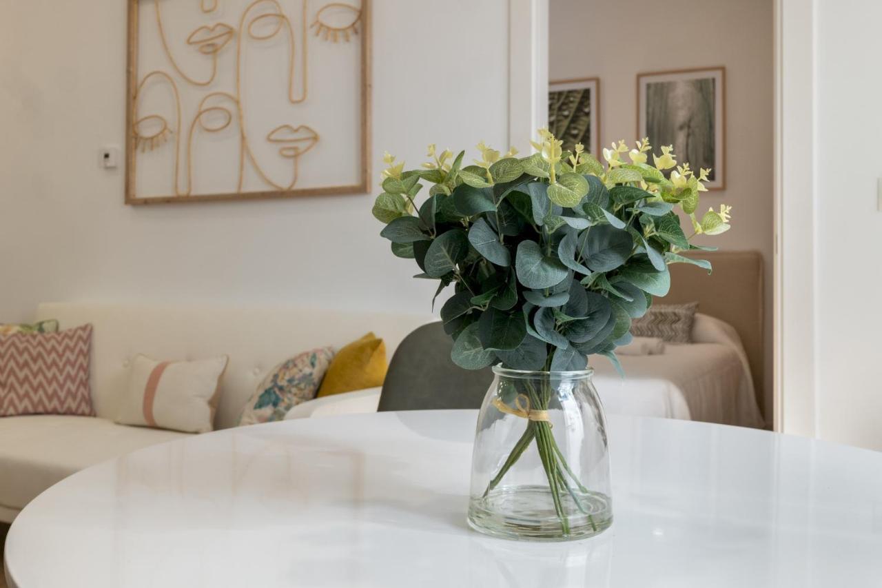 2 Bedrooms 2 Bathrooms Furnished - Retiro - Refurbished - Mintystay Madrid Bagian luar foto