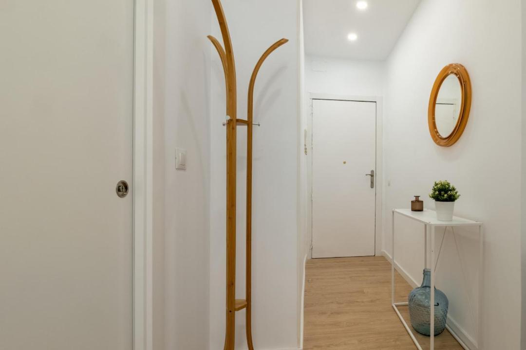 2 Bedrooms 2 Bathrooms Furnished - Retiro - Refurbished - Mintystay Madrid Bagian luar foto