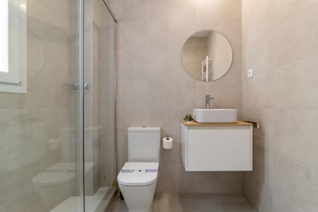 2 Bedrooms 2 Bathrooms Furnished - Retiro - Refurbished - Mintystay Madrid Bagian luar foto